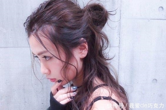 头发|头发总是一陈不变?3款简单却华丽的日系绑发!上班、宴会都可以