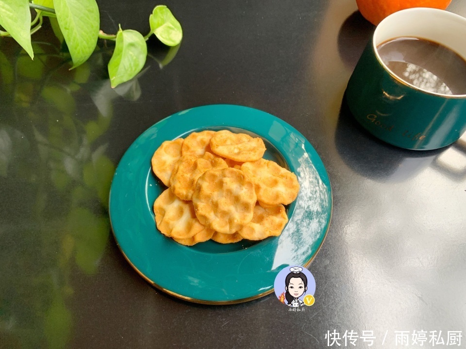 解馋|李佳琦薇娅推荐的5款零食，如果你还没吃过，建议尝尝，便宜解馋