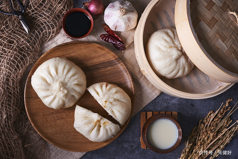 优质蛋白|每天要吃多少主食？哪种主食热量比较高？原来还有这么多讲究