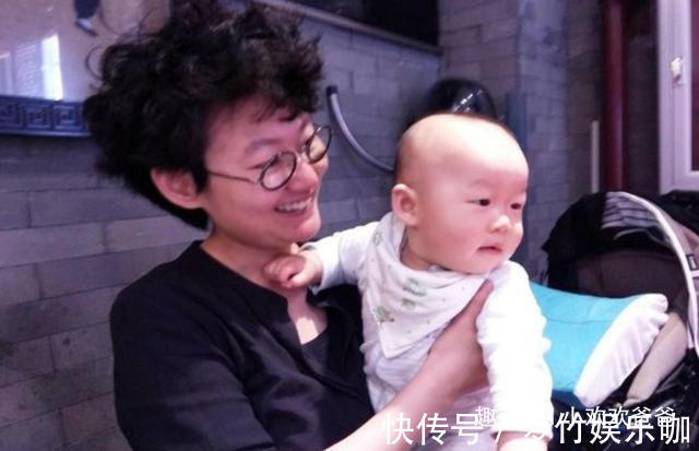 准爸妈们|宝宝睡觉时常做这些小动作,可能是缺钙了,4种危害家长不能小觑