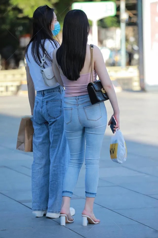 打造休闲个性的造型, 一条牛仔裤就够了, 省心实用潮人都爱