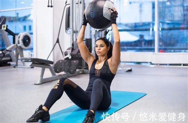 仰卧起坐|仰卧起坐的1套训练方法，5个动作强化腰腹部力量，轻松练出腹肌