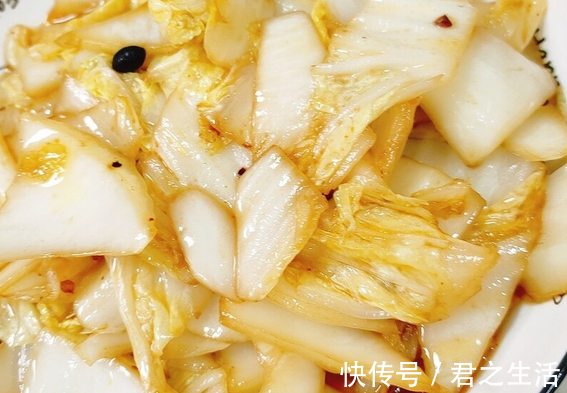 脆嫩|为啥饭店炒的白菜那么好吃大厨教你多做一步,白菜脆嫩又入味