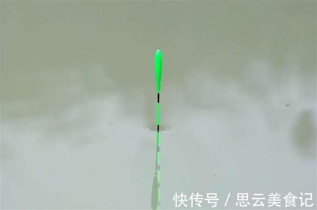 饵团|调四钓二，只需三个步骤，就可以做到下钩触底