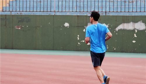 骨科医生|什么运动对膝盖的损伤大?跑步?骨科医生给出的答案,令人意外