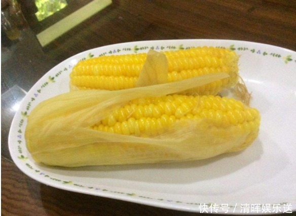 玉米|煮完玉米的水,一滴也别浪费,还能解决众多男女的问题