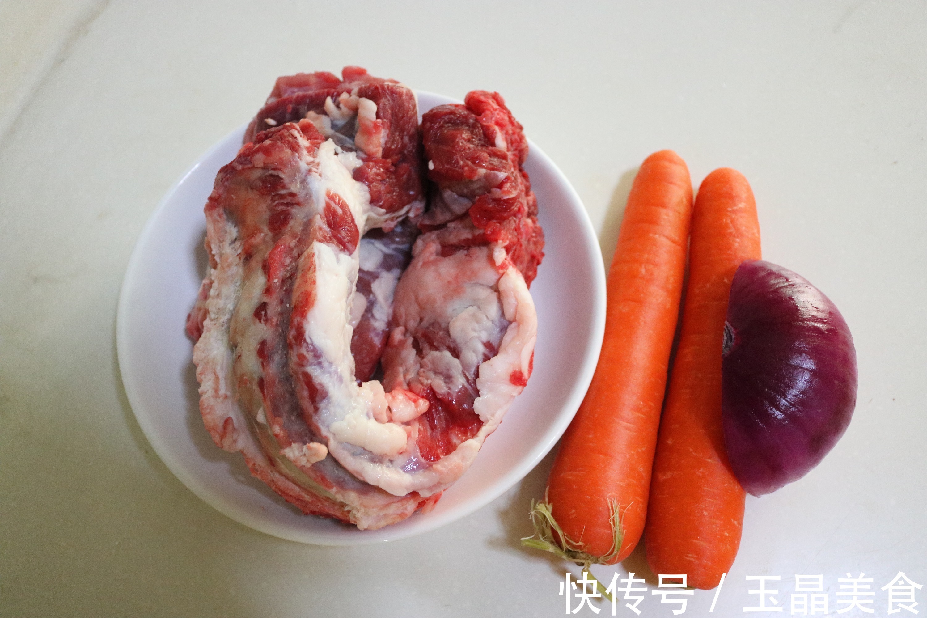 孩子|这道炖菜太香了,我家一年吃三季,大人孩子都喜欢,总吃不够
