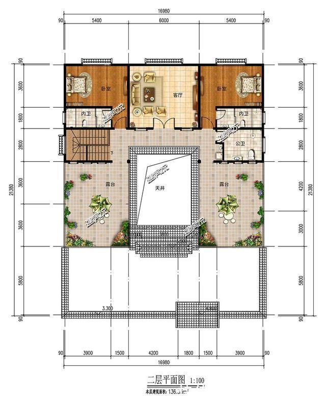 牛人|广东湛江村里出了一个牛人,建了栋四合院别墅,隔壁村的都来拍照