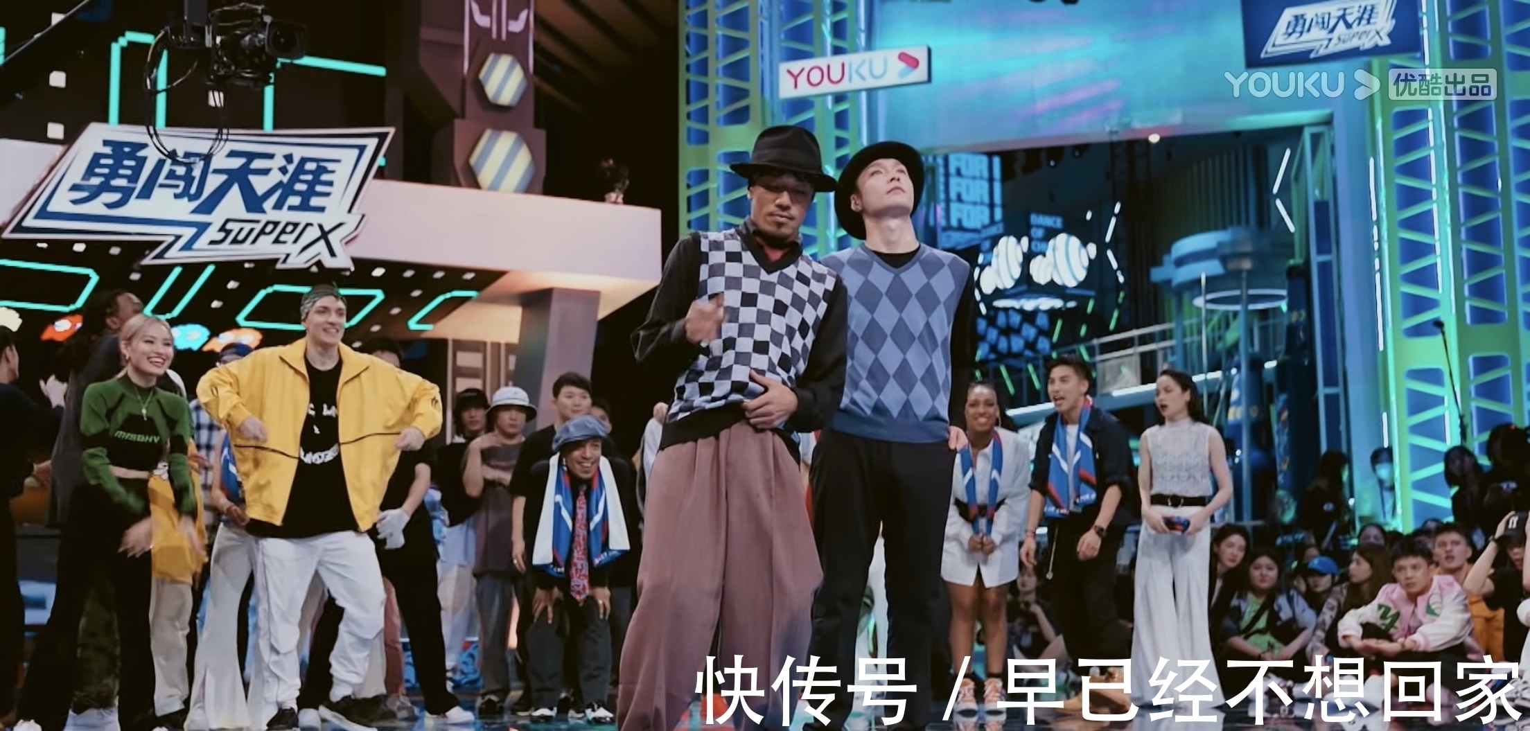 披荊斬棘的哥哥|力壓《披荊斬棘的哥哥》，拿下飆升榜第一，王一博張藝興有點猛