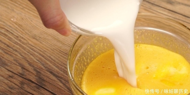 中国“最累小吃”走红日本,食客排队吃,日本厨师:太难了