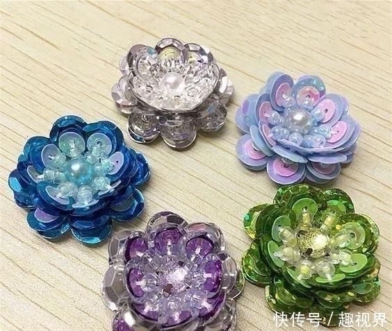  衣裤|旧衣裤都闲置了，不如用亮片来一场改造吧