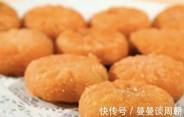 早餐就该吃煎饼，不发面，不揉面，外酥里嫩，口口香甜，上桌吃光