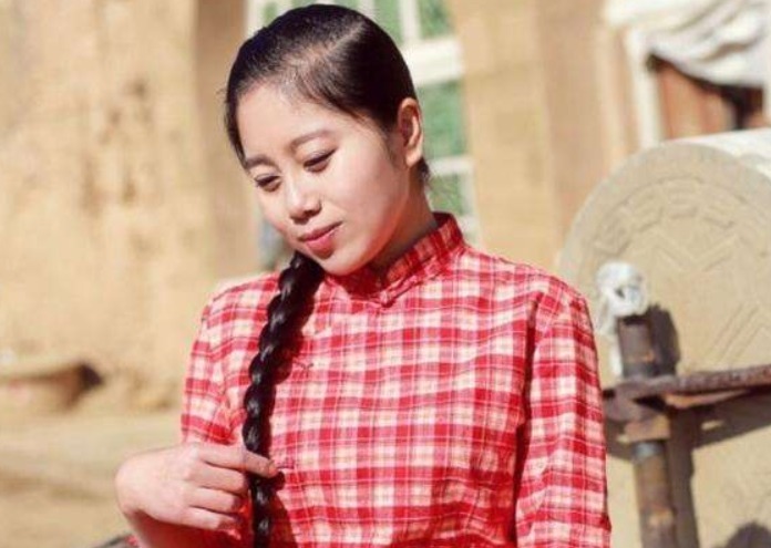 周赛|她为获得《星光大道》冠军,倾家荡产却被淘汰,一怒之下曝光内幕