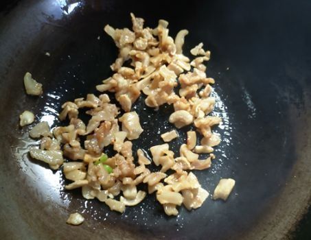 面团|和面时,记得多加1种料,不管烙什么饼,都外酥里软,鲜香味十足