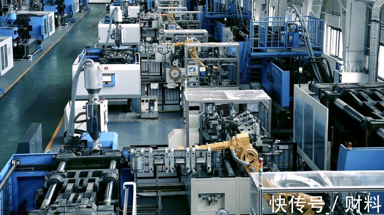 王东升|半年净利润涨了1000%,市值超2000亿,为什么京东方能超过三星?