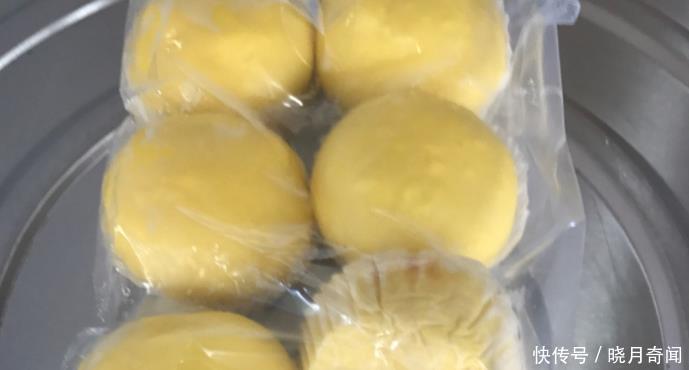 保存馒头,学会这3个方法,不发霉不干硬,放2个月还和刚蒸的一样