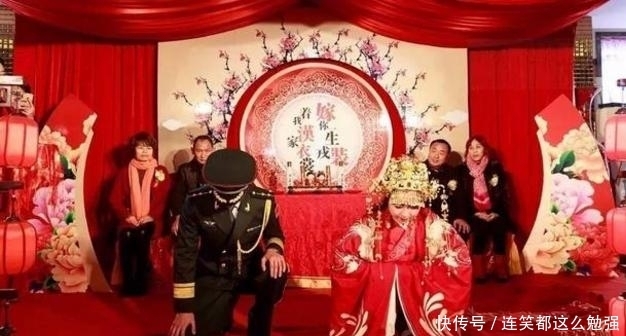 一场独特的婚礼:我着汉服,你穿军装,给你一场永生难忘的婚礼!