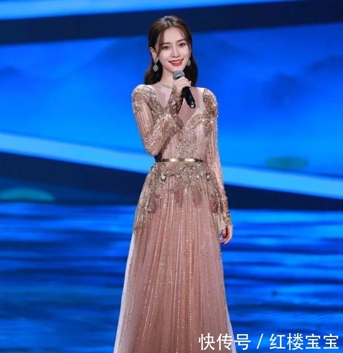 央视|央视镜头下的女明星,看谁现了原形呢?谁的颜值更耐打呢?