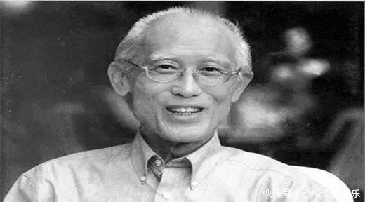 余光中 流着中国血液的一代诗人