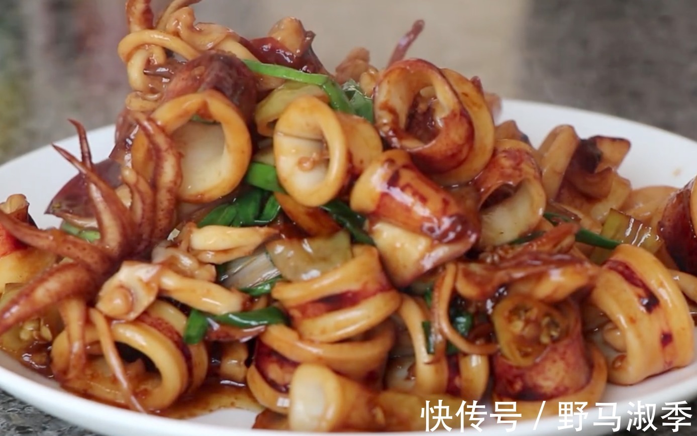软体动物|买点鱿鱼回家做美食，香辣美味，肉质Q弹，好吃到停不下来