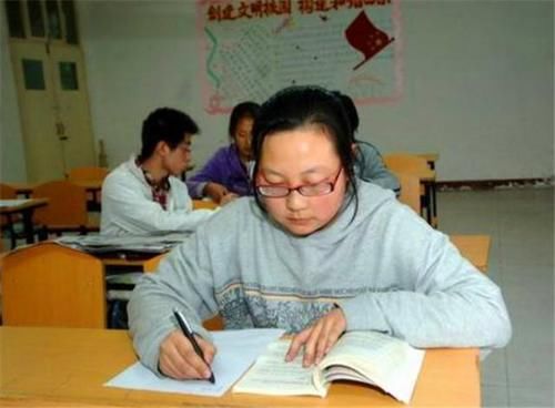 子宫|“试管婴儿”和正常孕育的宝宝有何不同？答案和大家想的大不一样