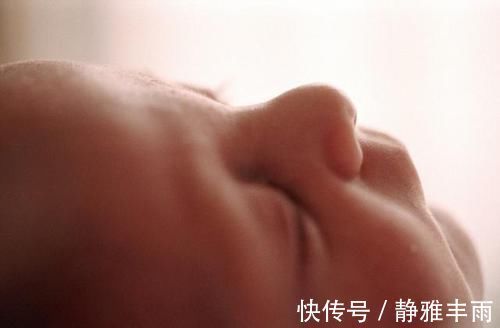 小唐|乱摸会影响孩子智力,家长谨记“三摸五不摸”,对孩子成长有利