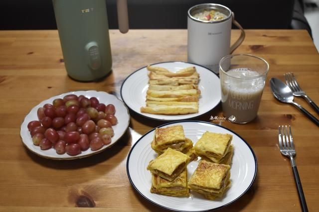  赶快|两口子的极简早餐，不精致但营养美味，简单又方便，赶快试试吧