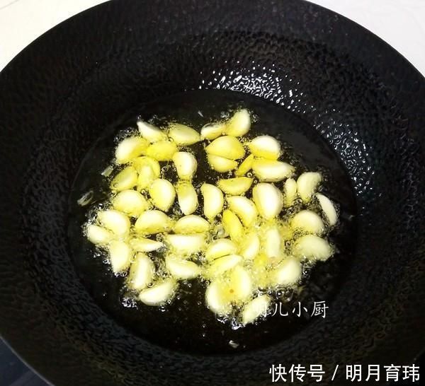 成熟度|大蒜放久了怕长芽?教你一招,即使放半年,都像刚买的,快收藏!