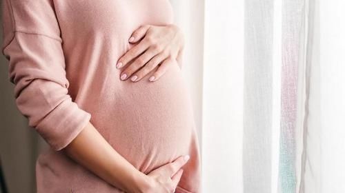 小丽|婆婆陪儿媳产检,被医生支开后,医生问的问题让孕妈害羞不已