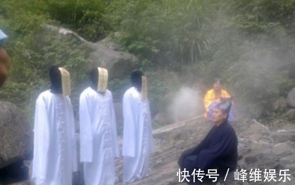 面纱@最后的“赶尸匠”,当场演示赶尸过程,揭秘湘西赶尸术的神秘面纱