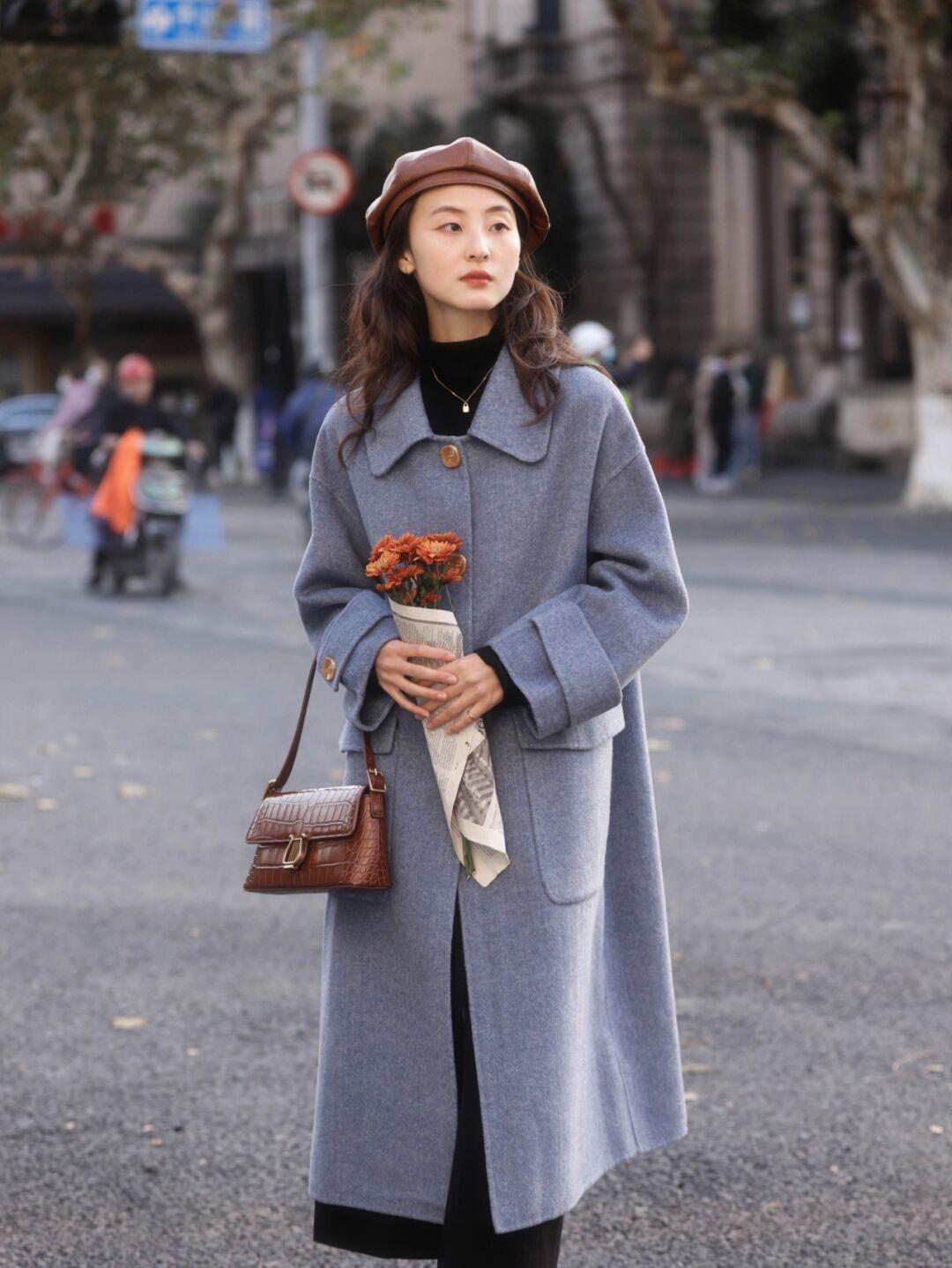 博主|普通人也能将大衣穿的很温柔,借鉴4个造型,轻松演绎高级感