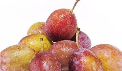 维生素女性到了中年,常吃3种食物,补血益气,缓解疲劳,增强抵抗力