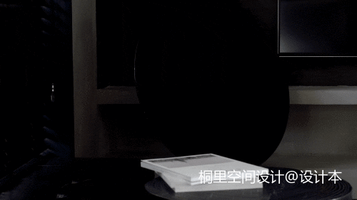 客厅|摩登玩味-新青年的现代酷宅