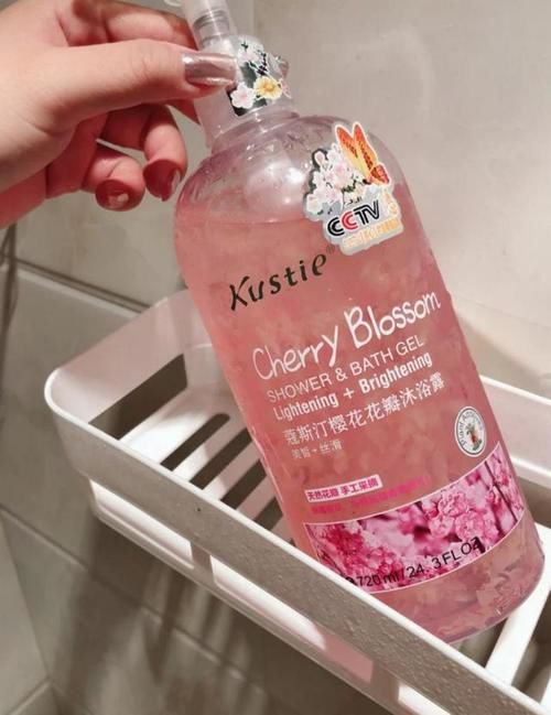 屈臣氏被拉入“黑名单”的单品，买一送十都别要，浪费钱没效果！