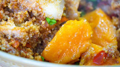 五花肉老做法，上锅蒸一蒸就出锅，一层比一层香，好吃不腻口