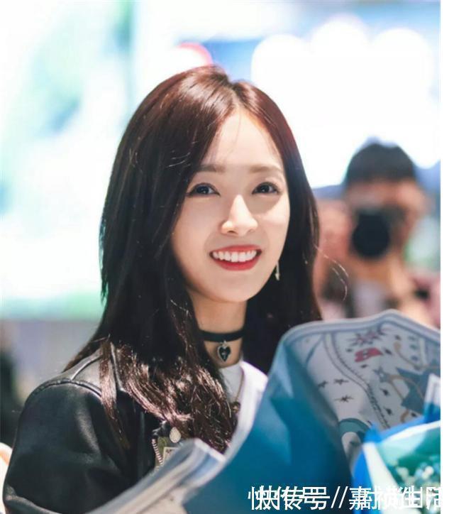 高鼻梁|被人称为美人胚子，脸上都有这4个“特征”的女生，快来看看你中招了吗