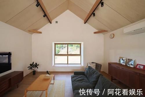 窗户|今日屋主丨一家四口简洁舒适，还有巨大窗户的102，我慕了