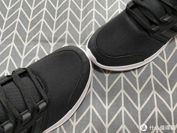 tpu|胖胖买的鞋 篇一百四十：adidas GALAXY 4入门跑鞋