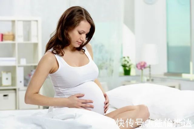 排便|怀孕期间,孕妈上厕所有讲究,牢记“三不要”对胎儿和孕妇都更好