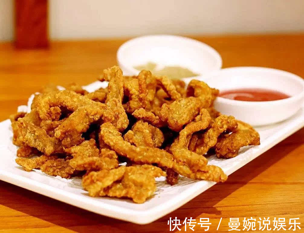 炸酥肉有秘诀，别只会挂面糊了，多加这一步，酥肉才更香更脆