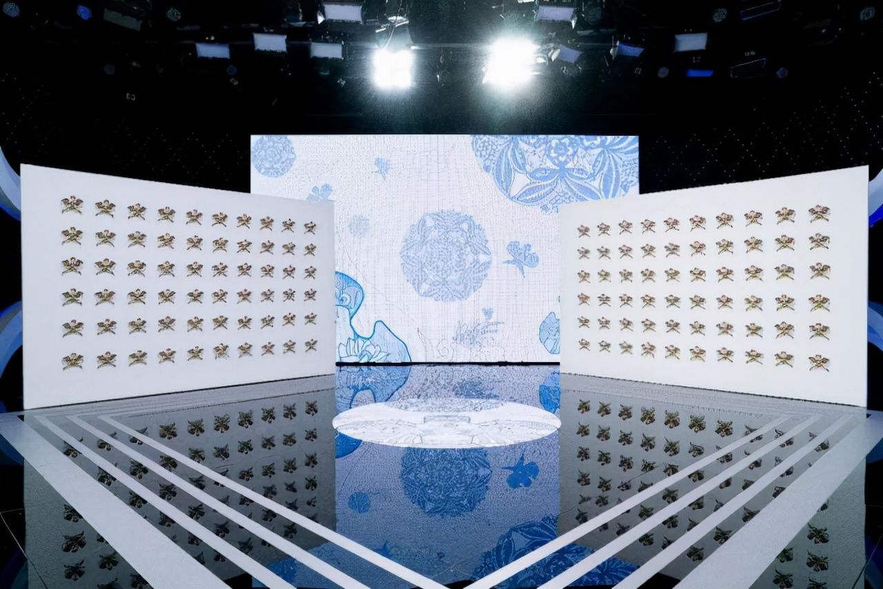 再现“水哥”名场面！鬼才之眼PK毫米级微雕，极客版最强大脑来了