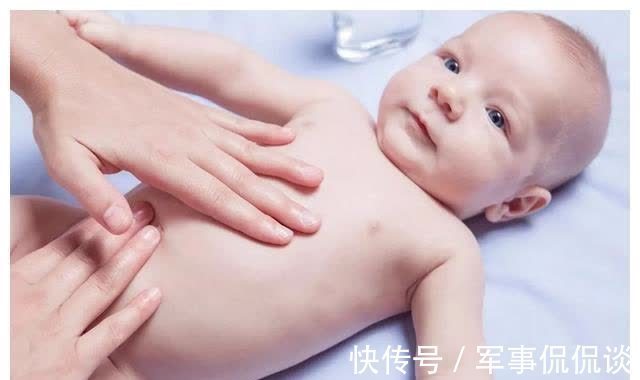 母乳|宝宝6个月以前，多刺激他们身上的三个部位，对身体和脑发育都好