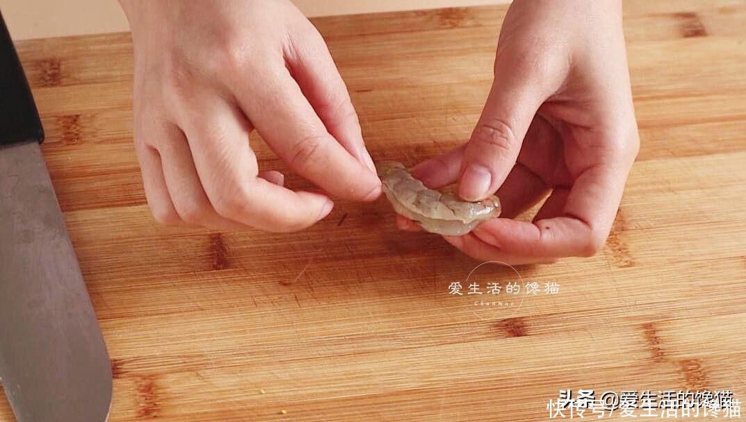 年夜饭里少不了这道菜，造型喜气，营养好吃，客人看见都夸手艺好