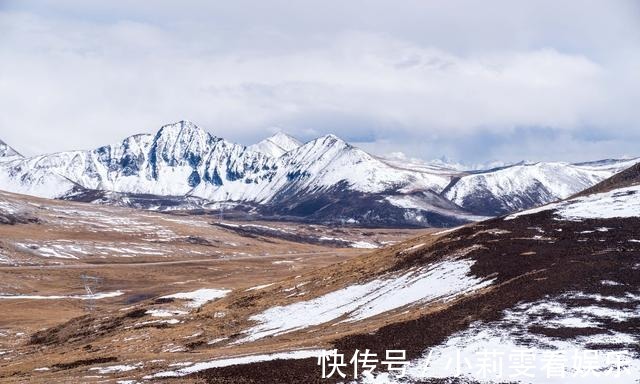 林芝|在海拔5013米的米拉山口卖玫瑰花是种什么样的体验