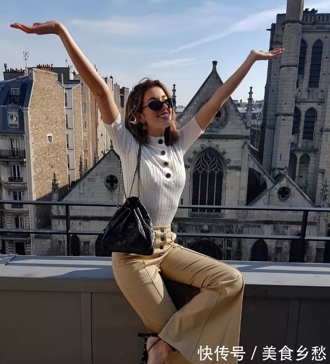 紧身裤 针织衫+高腰裤=开春的王炸组合,这么穿气质绝了!