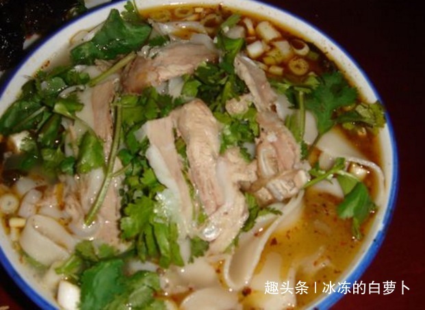 应聘|三位阿姨来应聘，一人做一种面条，公公看后直接录用最后一位