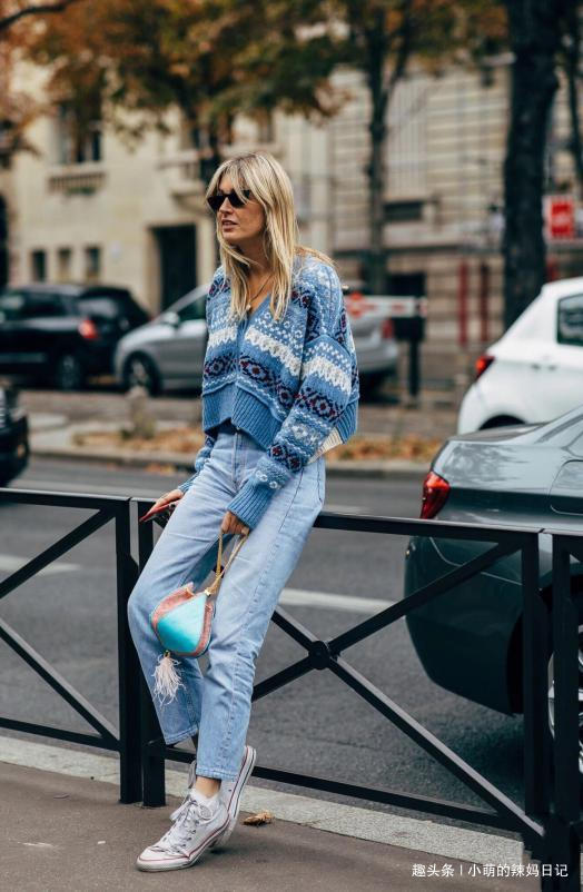 百搭 今年阔腿裤不吃香了，现在流行穿''卡布里裤''，时髦显瘦还很百搭