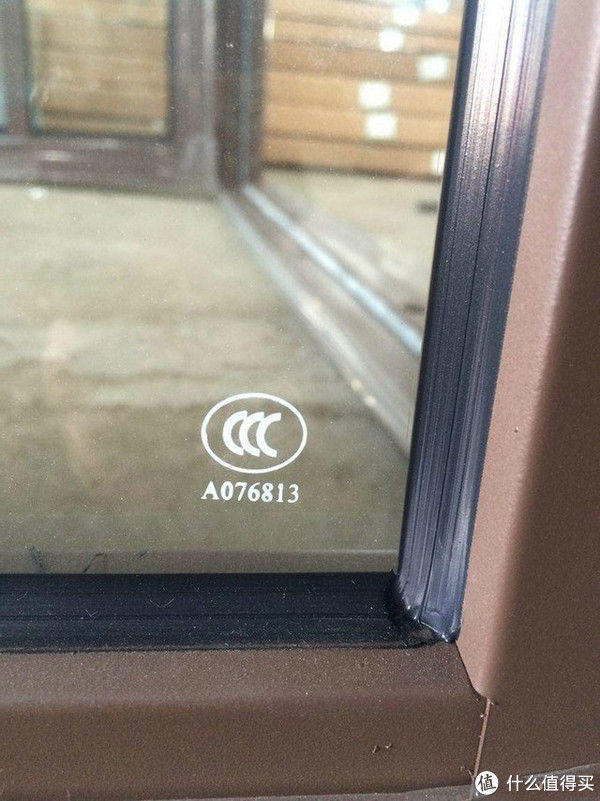 小品牌|最近家里装修,纠结这些东西要不要买大牌,看完后,心里有数了