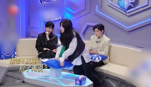 選秀節目|名氣不大的孟慧圓憑啥敢奇襲《好聲音》總冠軍單依純？原因有四點