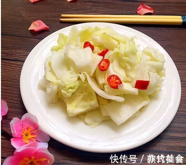 圆白菜|此菜是大鱼大肉的“死对头”，清脂刮油又补钙，越吃越舒服